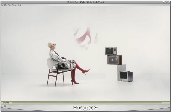 Play Video In Quicktime